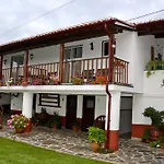 Quintal De Alem Do Ribeiro-turismo Rural Casa de hóspedes 4*