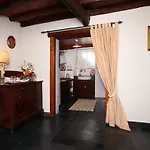 Quintal De Alem Do Ribeiro-turismo Rural Casa de hóspedes Lousã