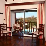 Quintal De Alem Do Ribeiro-turismo Rural 4*