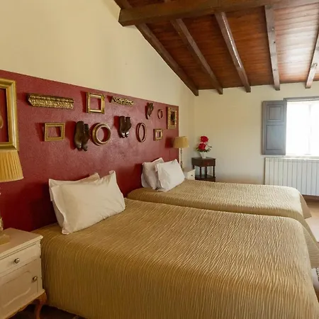 金塔尔德阿莱姆杜里贝罗-特里士姆乡村酒店 洛萨