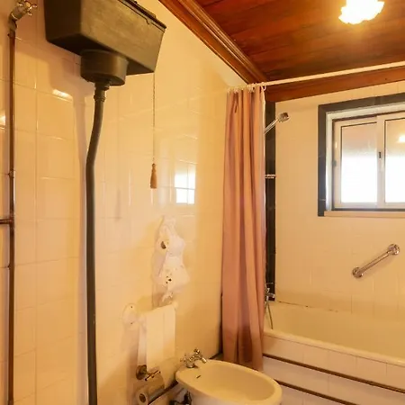 金塔尔德阿莱姆杜里贝罗-特里士姆乡村酒店 4* 洛萨