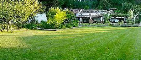 Quintal De Alem Do Ribeiro-turismo Rural 4* Lousã