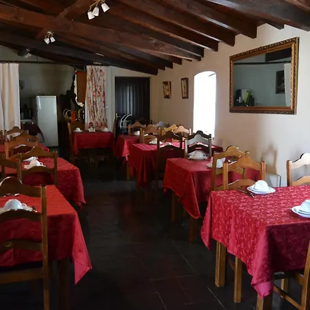 Quintal De Alem Do Ribeiro-turismo Rural 4*