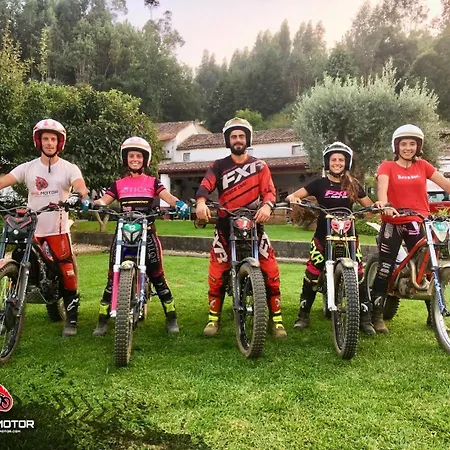 招待所 金塔尔德阿莱姆杜里贝罗-特里士姆乡村酒店 洛萨