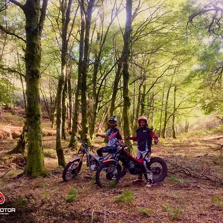 金塔尔德阿莱姆杜里贝罗-特里士姆乡村酒店 招待所