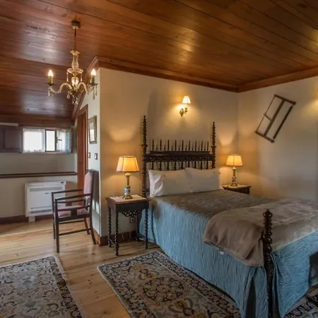 招待所 金塔尔德阿莱姆杜里贝罗-特里士姆乡村酒店 洛萨