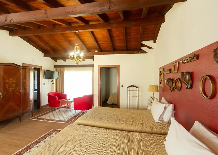 Casa de hóspedes Quintal De Alem Do Ribeiro-turismo Rural 4*