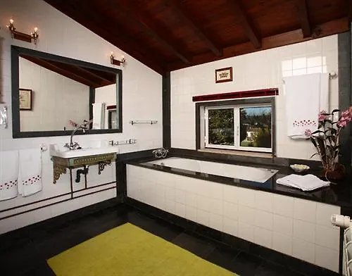 Quintal De Alem Do Ribeiro-turismo Rural بيت ضيافة Lousã