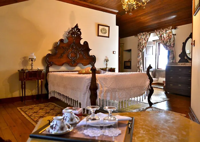 Quintal De Alem Do Ribeiro-turismo Rural Lousã