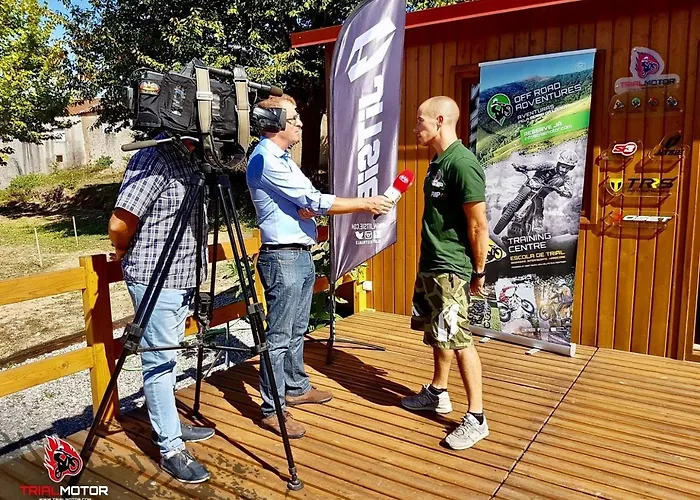 Quintal De Alem Do Ribeiro-turismo Rural بيت ضيافة 4*