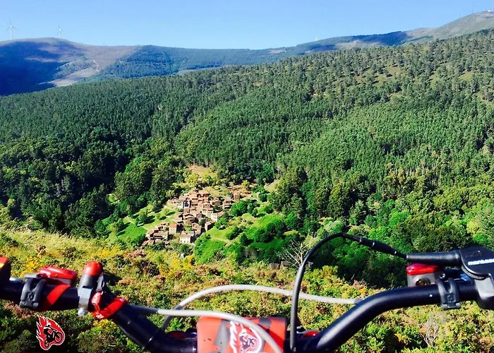 Quintal De Alem Do Ribeiro-turismo Rural بيت ضيافة Lousã